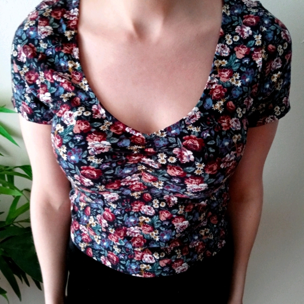 Floral Crop Top